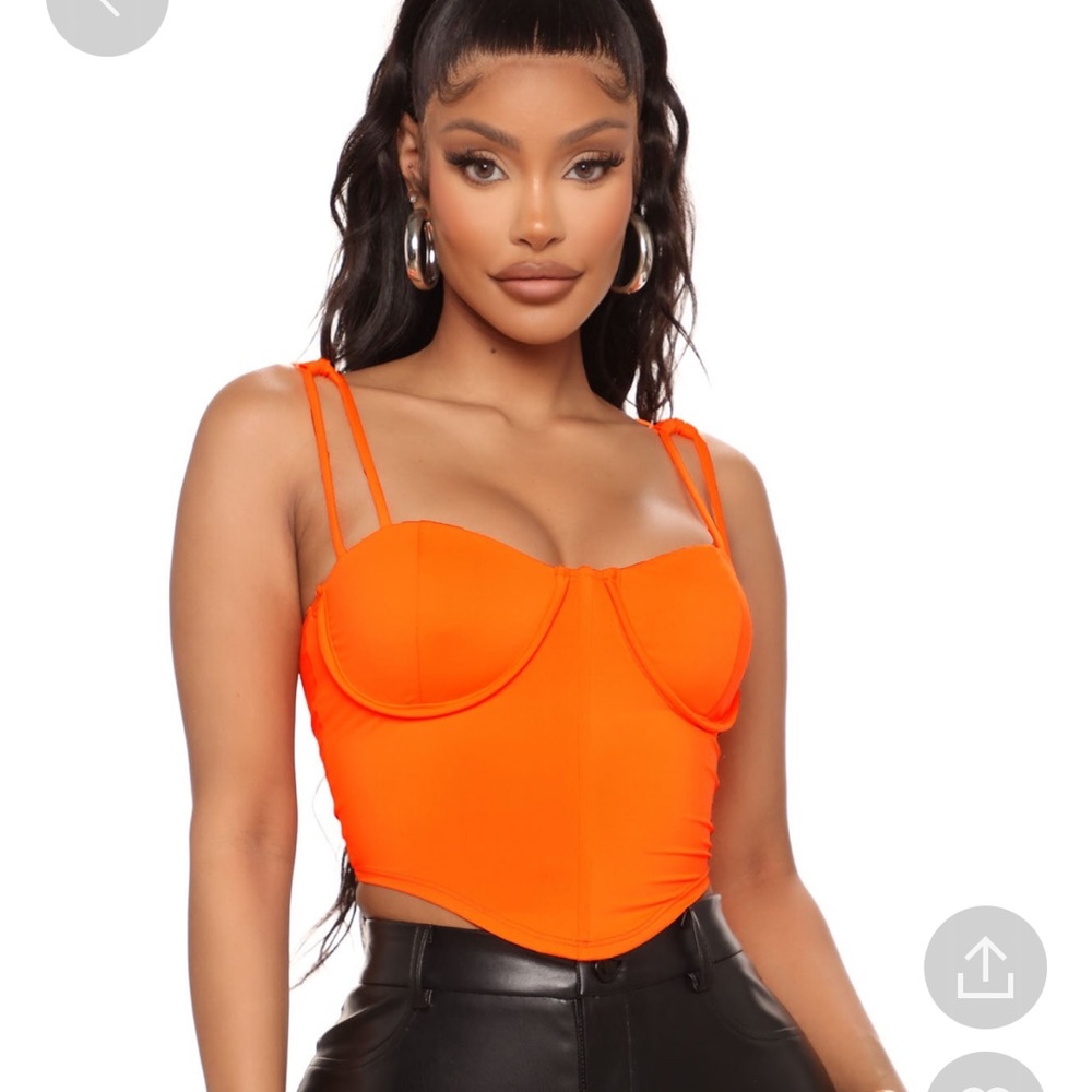 Angela Bustier top